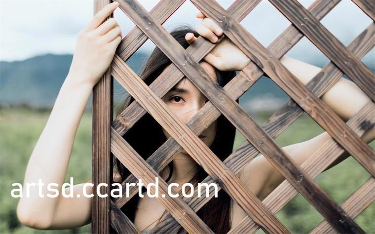 动漫美女被玷污的相关介绍