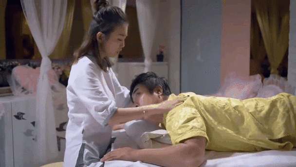亚洲天堂少妇av的相关介绍