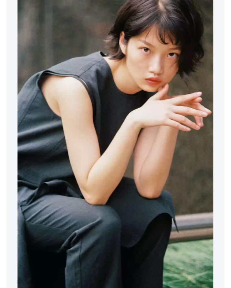 欧美日韩免费在线人妻的相关介绍