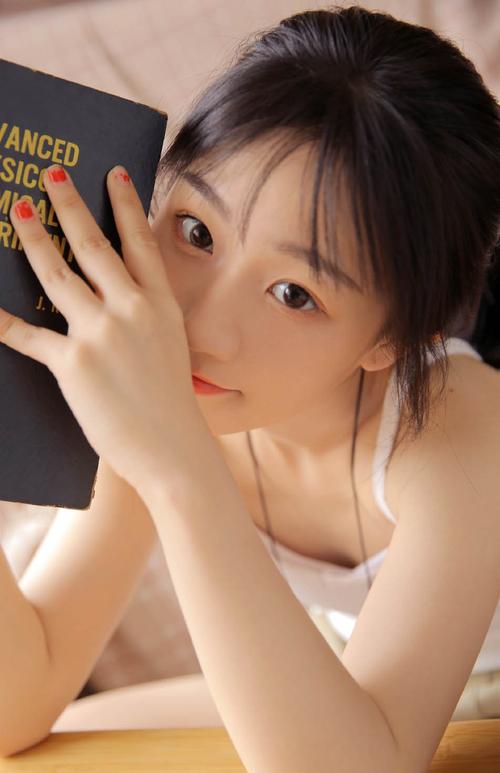 好莱坞影院的相关介绍