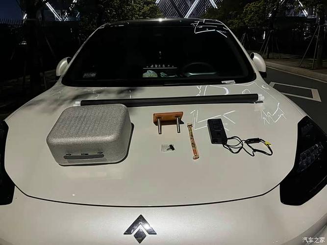 一边亲一边摸一边操的相关介绍