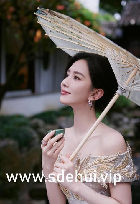 女人逼免费看的相关介绍