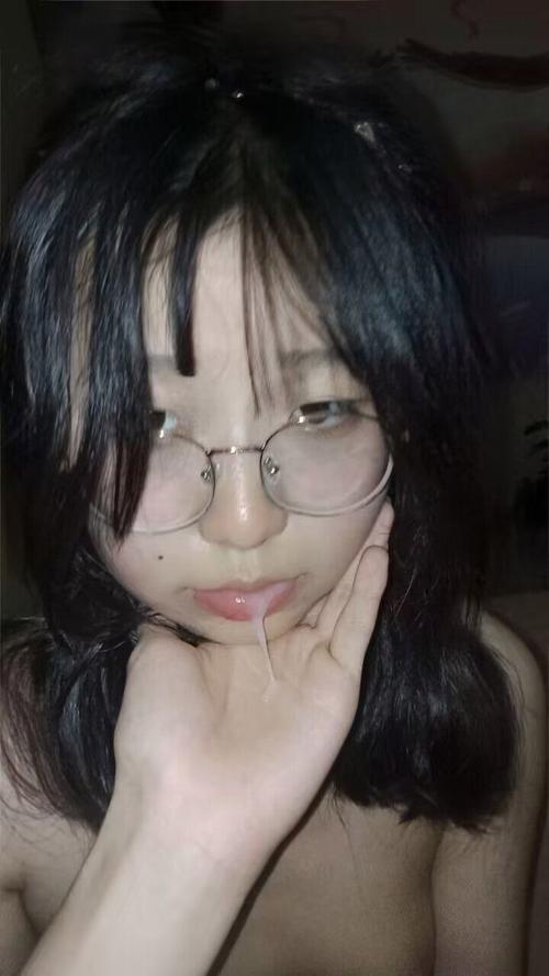 女性阴道出现黄色分泌物是什么情况的相关介绍