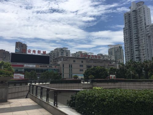 18禁美女黄网站色大片免费的相关介绍