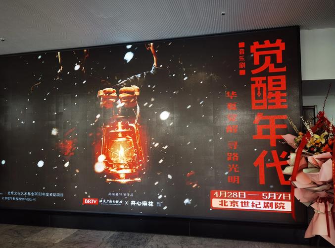 黑人与中国少妇av的相关介绍