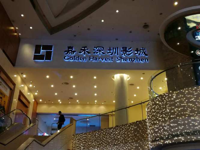 亚洲精品少妇30p的相关介绍