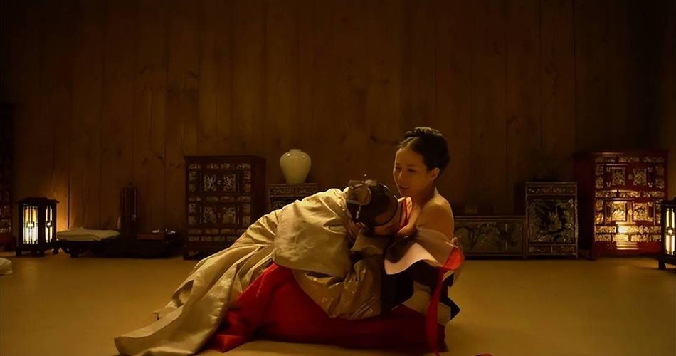 狂插美女后入式的相关介绍