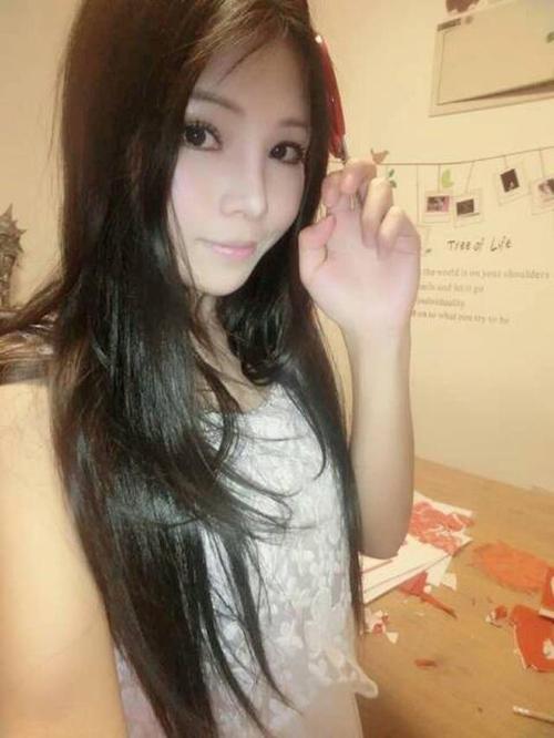 依依影院的相关介绍