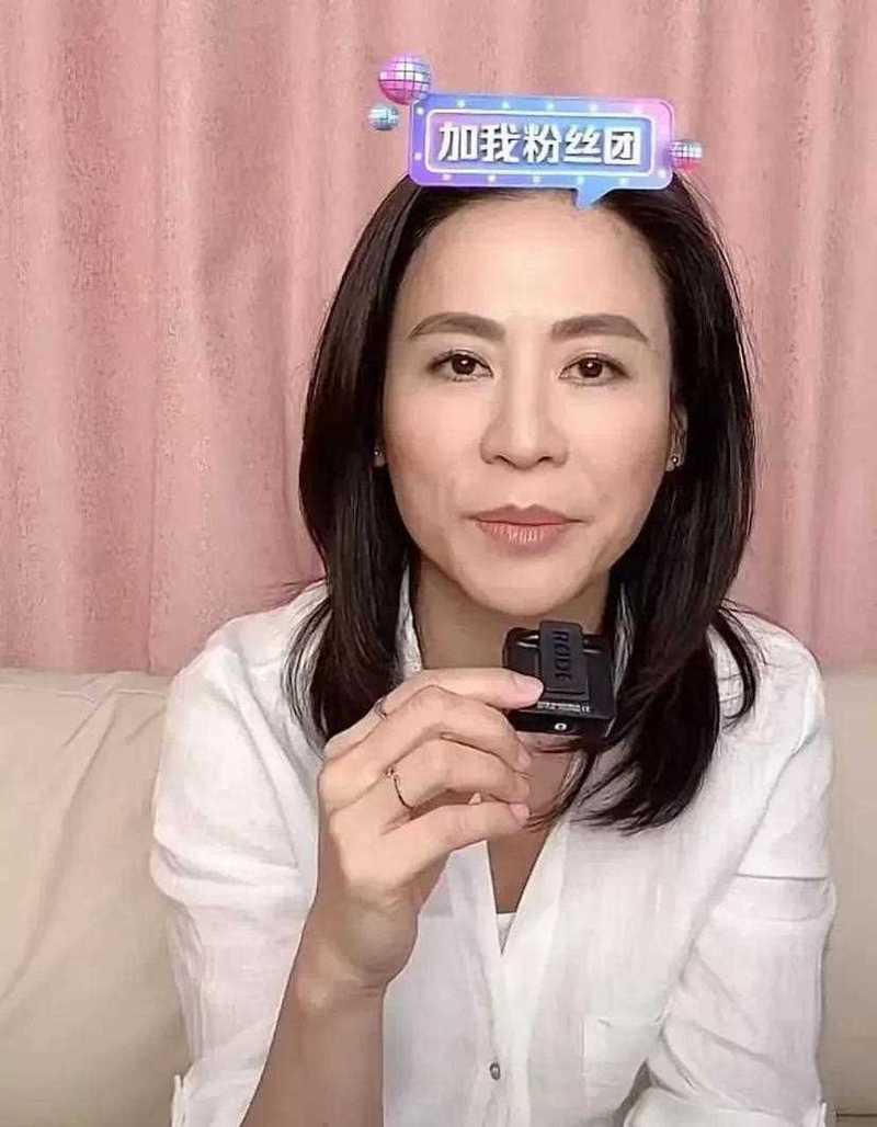 少妇人妻在线久久的相关介绍