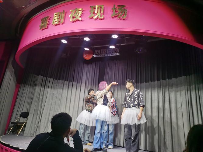 恋夜影院全部视频列表uc的相关介绍