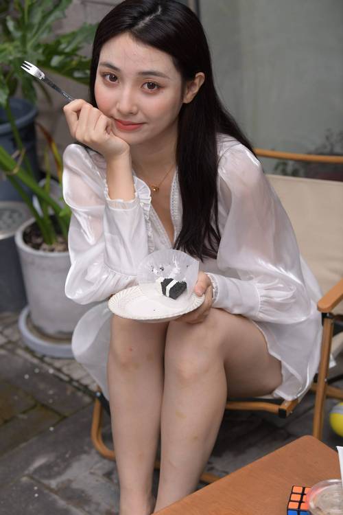 操黑丝袜美女流白浆免费视频的相关介绍