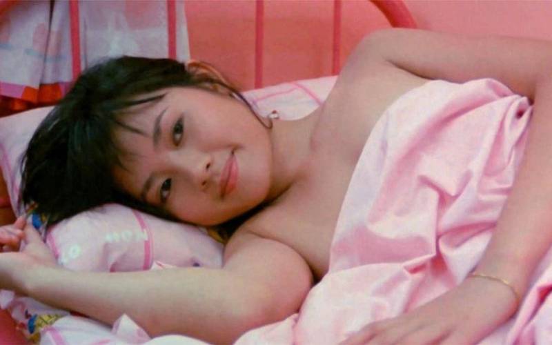 强d大乳女老板的相关介绍