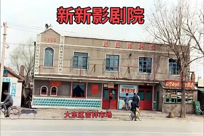一边摸一边揉的相关介绍