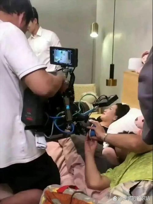 老师让我操她逼的相关介绍