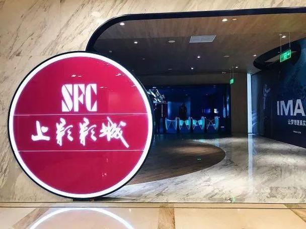 一边摸一边上的相关介绍